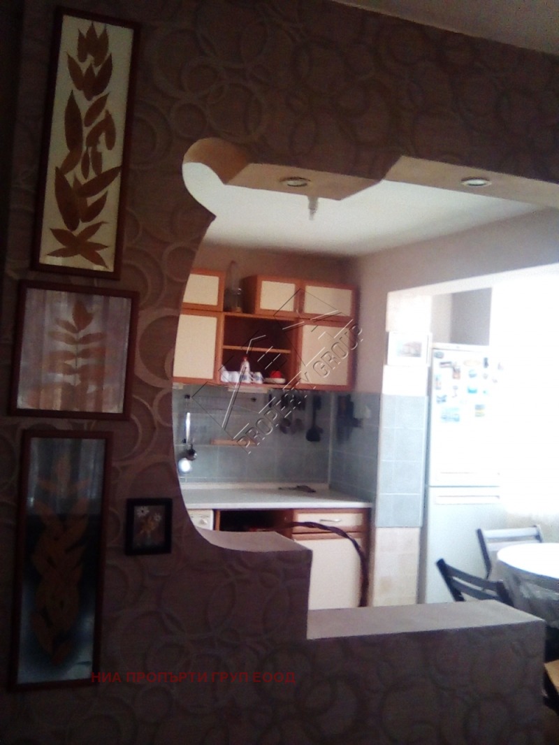 Дава под наем 1-СТАЕН, гр. Бургас, Възраждане, снимка 2 - Апартаменти - 52386452