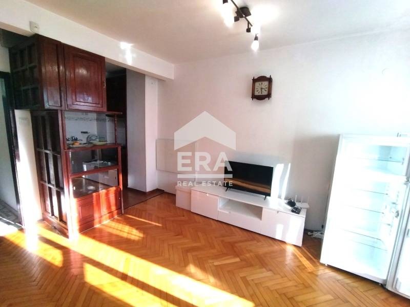 Дава под наем 2-СТАЕН, гр. Варна, Окръжна болница-Генерали, снимка 6 - Апартаменти - 52535616