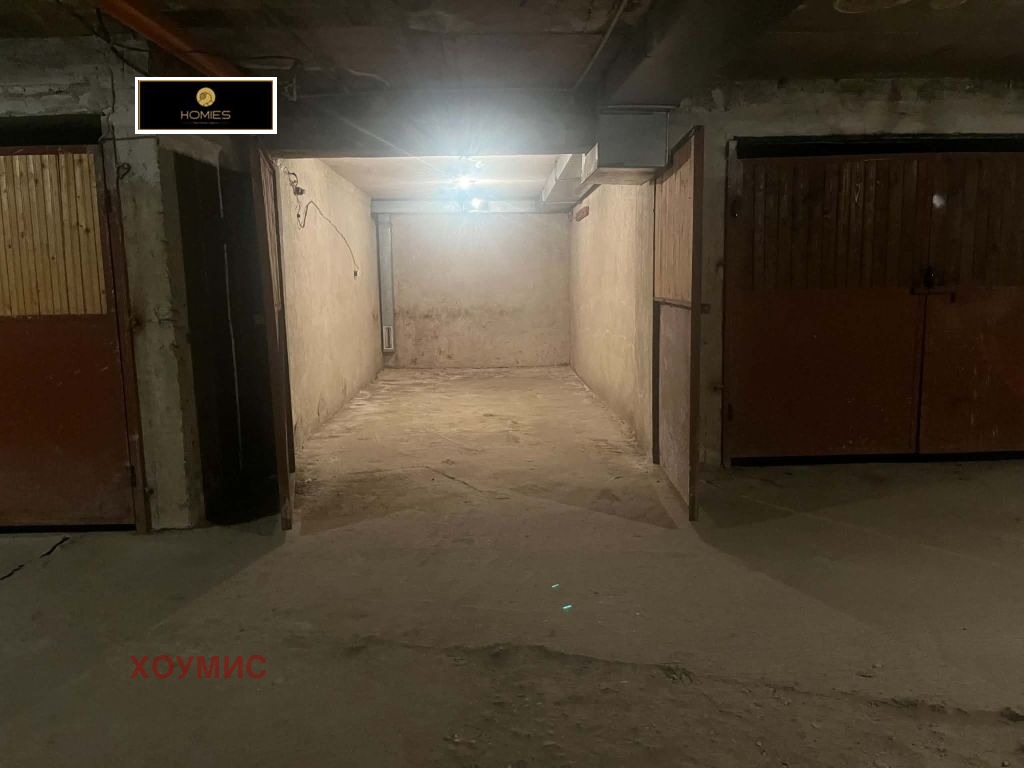 Дава под наем ГАРАЖ, ПАРКОМЯСТО, гр. София, Зона Б-5, снимка 4 - Гаражи и паркоместа - 55742136