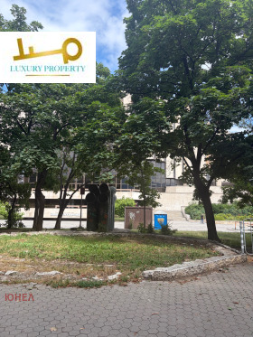 ���� ��� ���� 3-����� | Imot.bg � ����� ������ 12