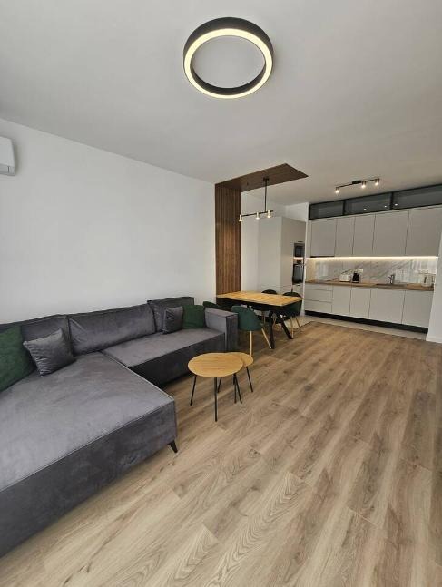 A louer  1 chambre Plovdiv , Mladejki Halm , 70 m² | 43656900