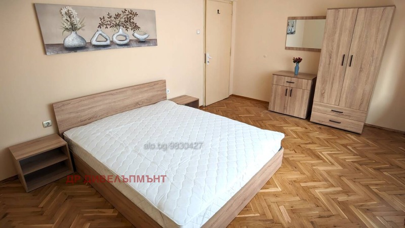 В аренду  2 спальни Бургас , Възраждане , 109 кв.м | 36974348 - изображение [9]