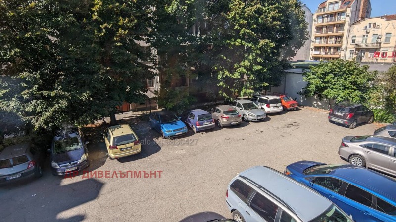 В аренду  2 спальни Бургас , Възраждане , 109 кв.м | 36974348 - изображение [15]