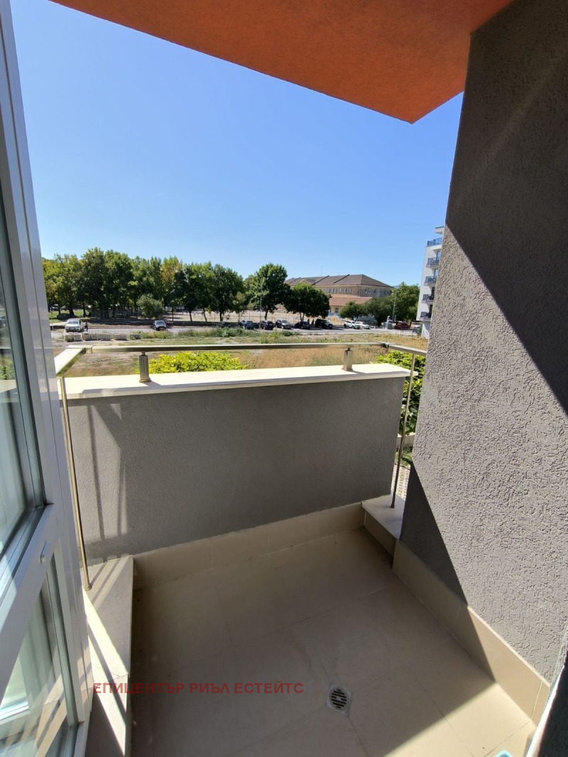 Zu vermieten  2 Schlafzimmer Pernik , Iztok , 100 qm | 86409145 - Bild [10]