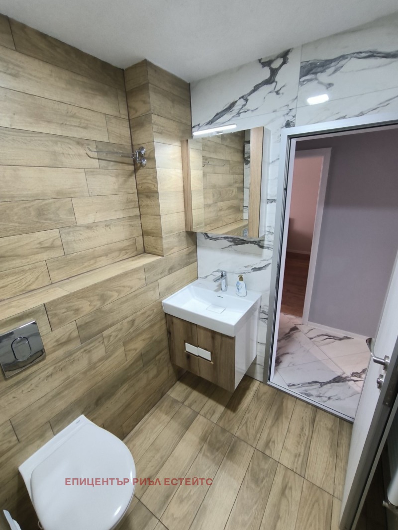 Zu vermieten  2 Schlafzimmer Pernik , Iztok , 100 qm | 86409145 - Bild [12]