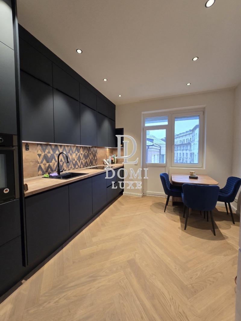 Дава под наем 3-СТАЕН, гр. София, Център, снимка 8 - Апартаменти - 53111663