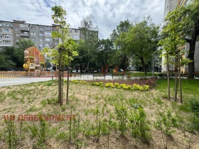 Prodejna Serdika, Sofia 4