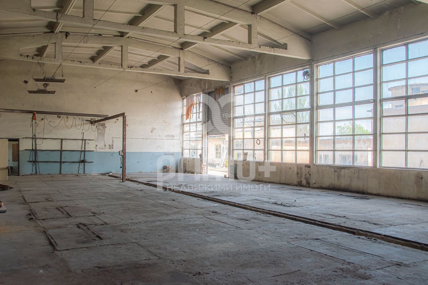 Дава под наем СКЛАД, с. Самоводене, област Велико Търново, снимка 2 - Складове - 53679650