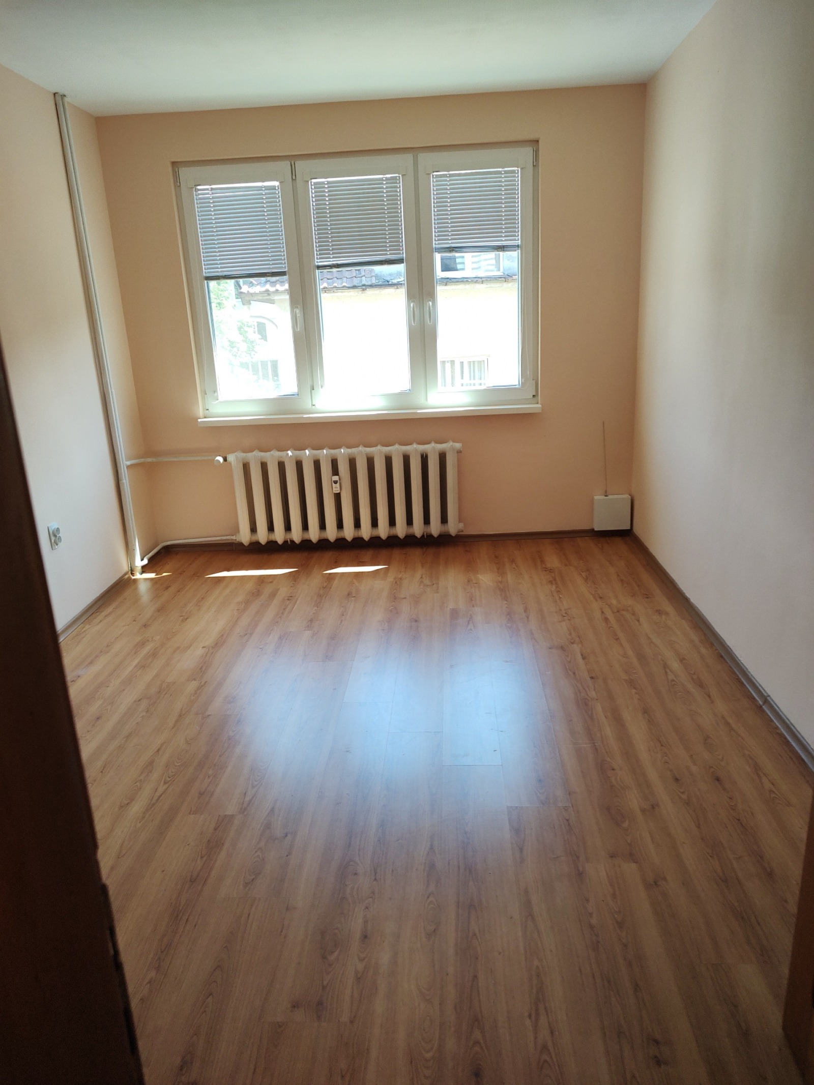 ���� ��� ���� 3-����� | Imot.bg � ����������� 1
