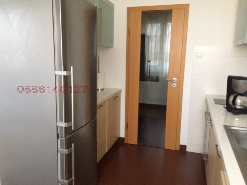 Дава под наем 3-СТАЕН, гр. София, Център, снимка 6 - Апартаменти - 53377077