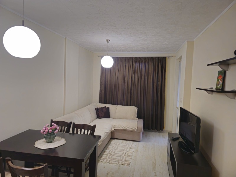För uthyrning  1 sovrum Sofia , Ljulin 8 , 65 kvm | 49861501 - bild [3]