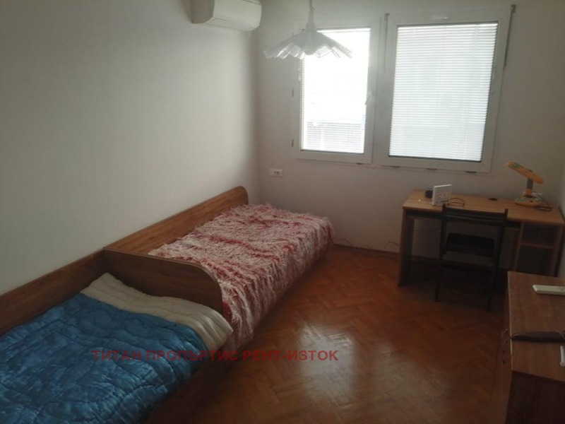 Da affittare  2 camere da letto Burgas , Vazragdane , 150 mq | 80143131 - Immagine [6]
