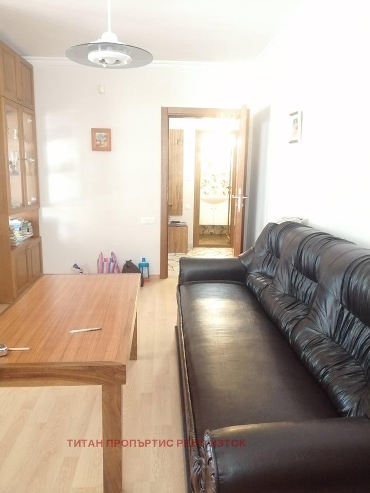 Da affittare  2 camere da letto Burgas , Vazragdane , 150 mq | 80143131 - Immagine [3]