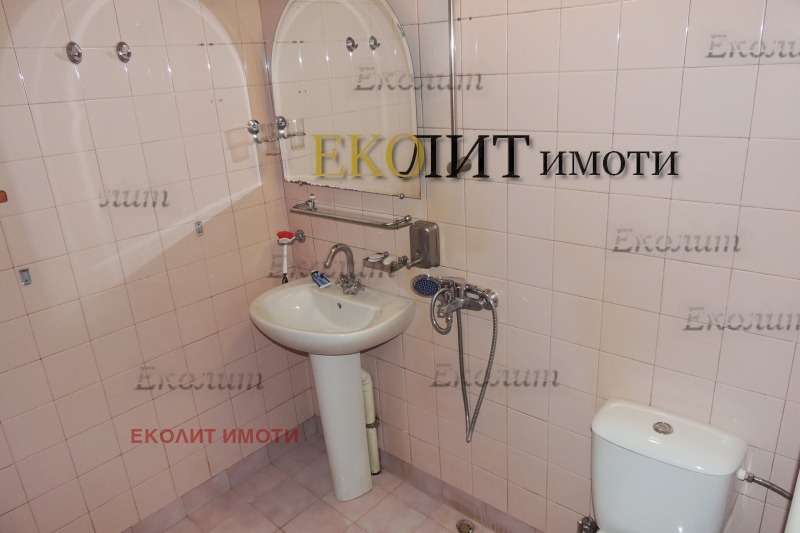 K pronájmu  2 ložnice Sofia , Centar , 110 m2 | 34371474 - obraz [5]