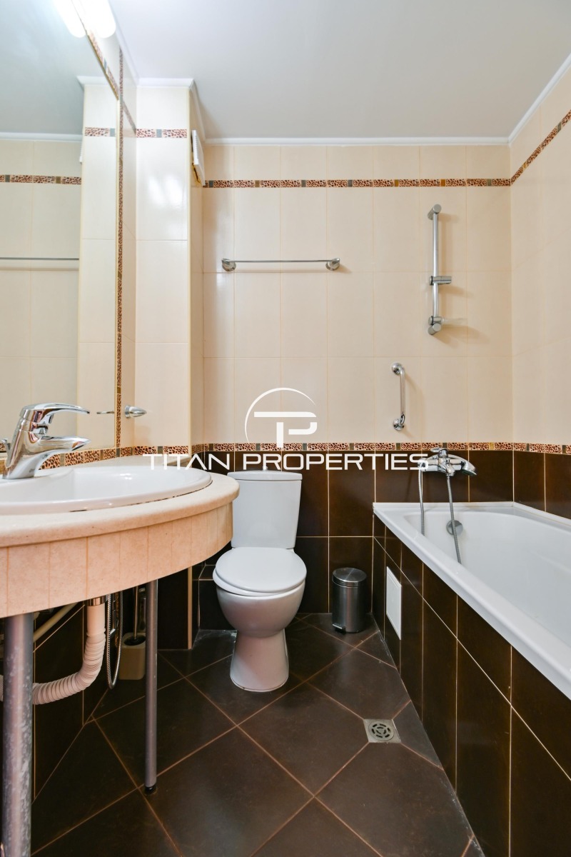 Издаје се  2 спаваће собе Софија , Витоша , 130 м2 | 49466181 - слика [12]