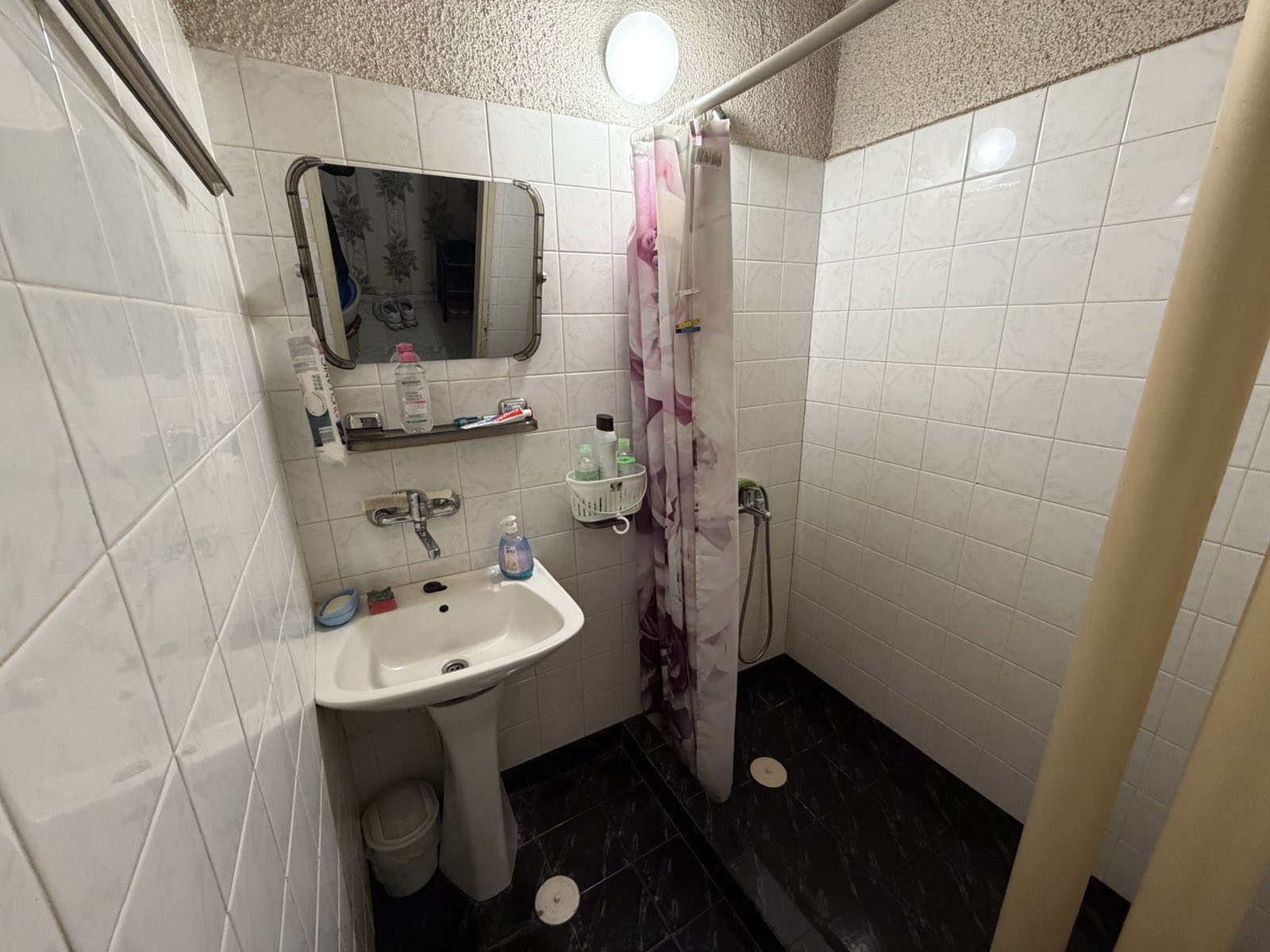 Дава под наем 3-СТАЕН, гр. София, Гоце Делчев, снимка 5 - Апартаменти - 53749646