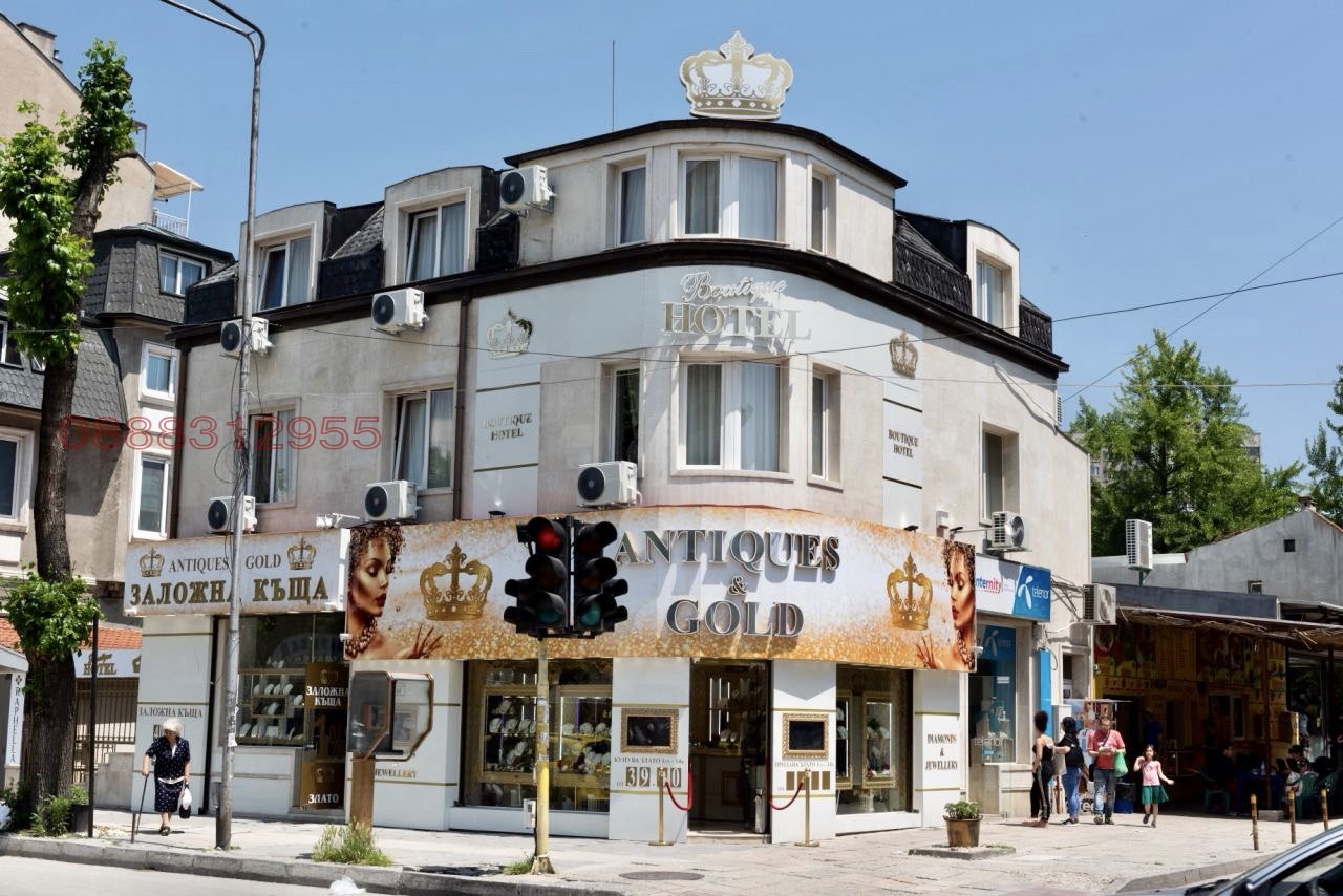 Дава под наем  Офис град Варна , Колхозен пазар , 220 кв.м | 71608226