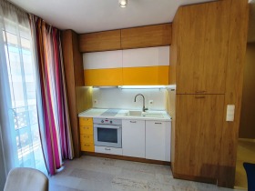 1 спаваћа соба Бриз, Варна 4