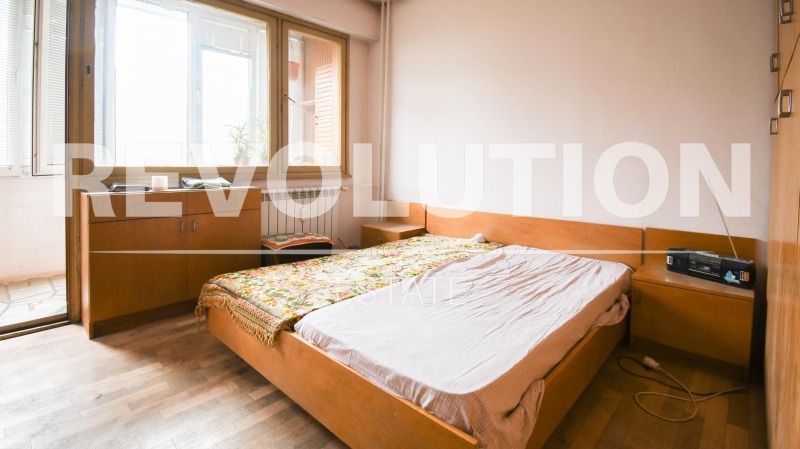 Дава под наем 2-СТАЕН, гр. София, Света Троица, снимка 5 - Апартаменти - 53177935