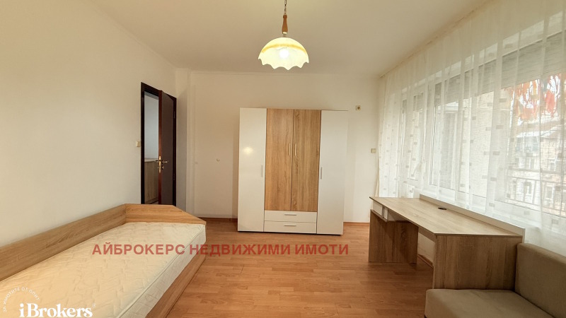 Дава под наем 3-СТАЕН, гр. Бургас, Лазур, снимка 4 - Апартаменти - 53380087