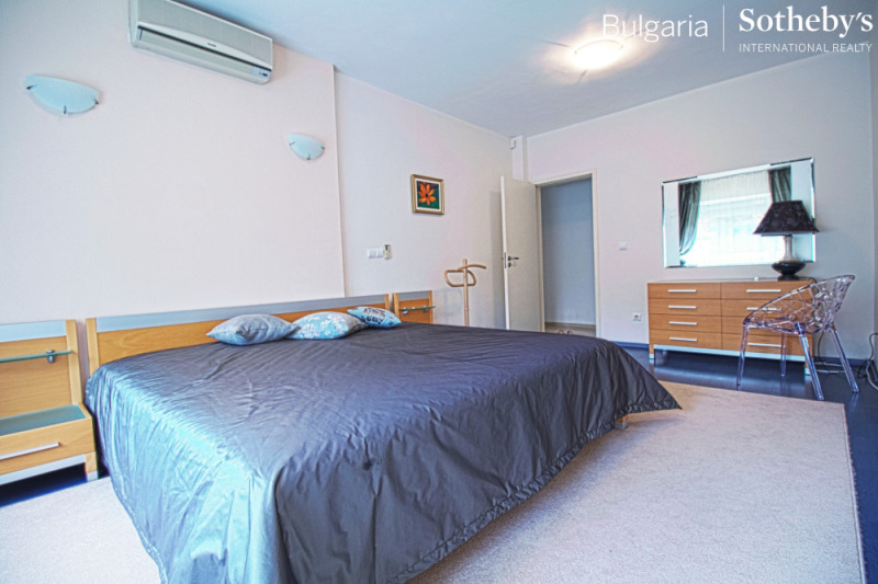 De inchiriat  Casa Sofia , Dragalevți , 447 mp | 78235480 - imagine [11]
