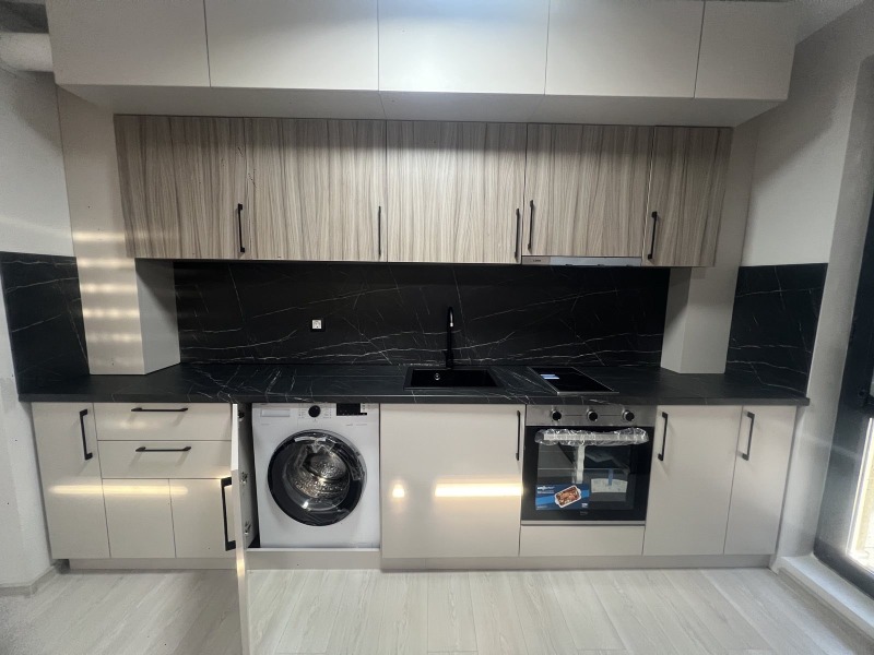 K pronájmu  1 ložnice Sofia , Borovo , 60 m2 | 91208630 - obraz [3]