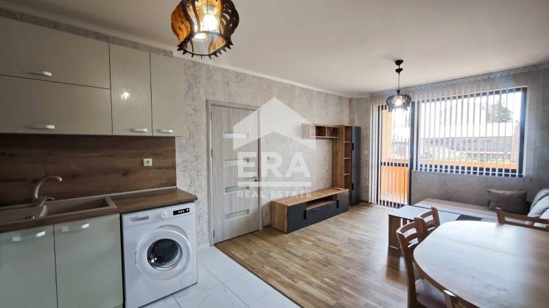 Дава под наем  2-стаен град Търговище , Център , 57 кв.м | 93171152