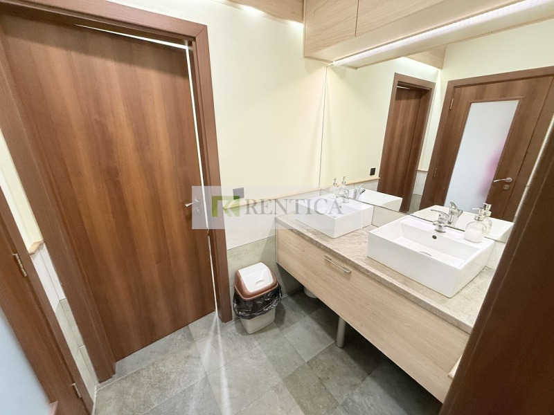 Дава под наем ОФИС, гр. Варна, Бриз, снимка 17 - Офиси - 53455411