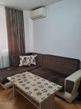 1 hálószoba Zaharna fabrika, Plovdiv