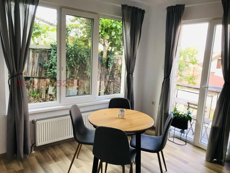 Дава под наем КЪЩА, гр. София, с. Герман, снимка 2 - Къщи - 52801177