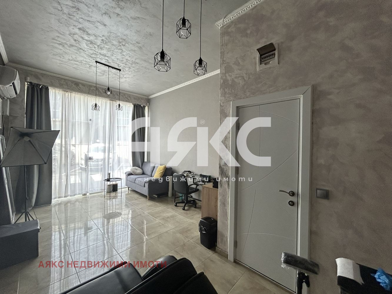 Дава под наем МАГАЗИН, гр. София, Студентски град, снимка 2 - Магазини - 53768621