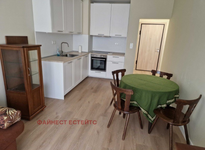 Til leie  1 soverom Sofia , Tsentar , 55 kvm | 65455019 - bilde [3]