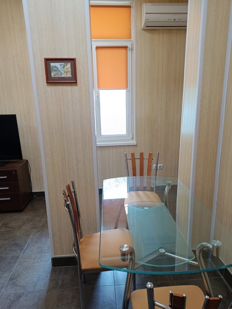 Издаје се  1 спаваћа соба Софија , Банишора , 71 м2 | 39822425 - слика [2]