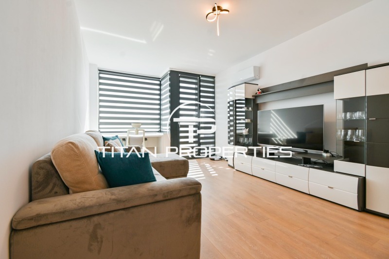A louer  1 chambre Sofia , Stoudentski grad , 64 m² | 19999410