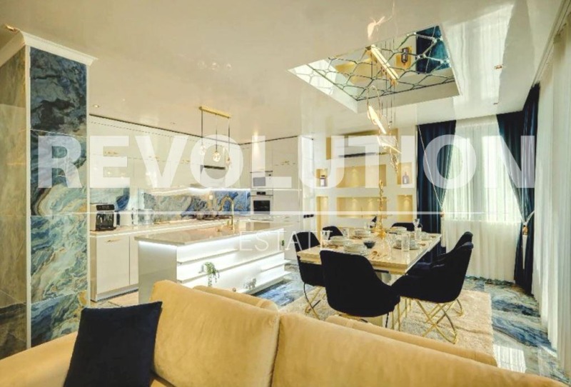 Do wynajęcia  2 sypialnie Warna , Galata , 150 mkw | 13572221