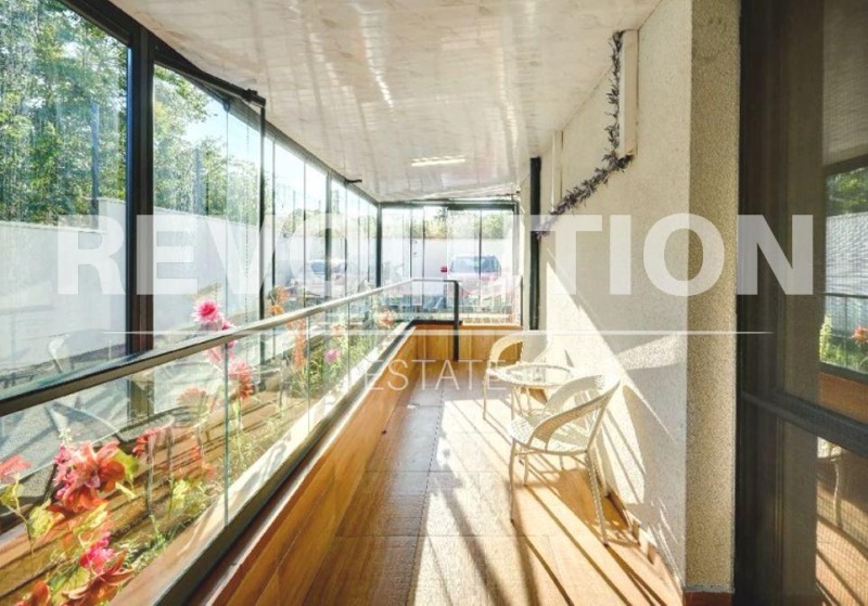Do wynajęcia  2 sypialnie Warna , Galata , 150 mkw | 13572221 - obraz [9]