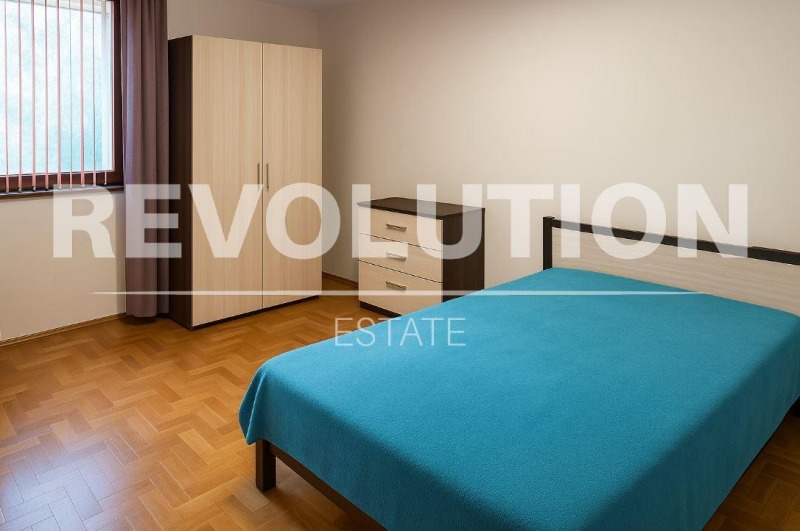 Zu vermieten  Hausboden Warna , m-t Dolna Traka , 265 qm | 67156561 - Bild [5]