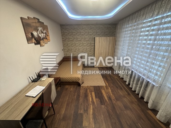 Дава под наем 2-СТАЕН, гр. София, Център, снимка 4 - Апартаменти - 52878966