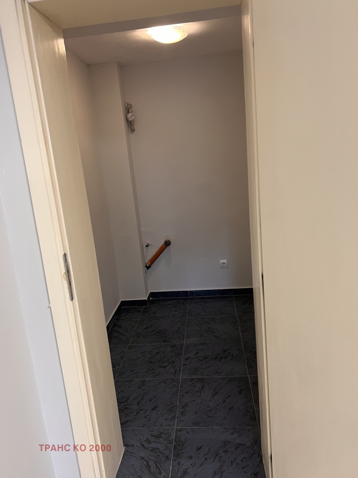 Дава под наем ГАРАЖ, ПАРКОМЯСТО, гр. София, Студентски град, снимка 4 - Гаражи и паркоместа - 53839433