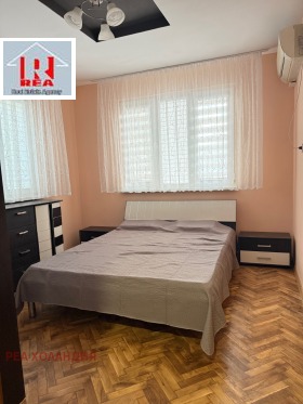 1 chambre Gratska mahala, Varna 5