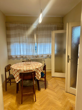 ���� ��� ���� 3-����� | Imot.bg � ����� ������ 8