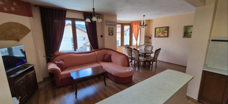 Дава под нем  2-стаен, град София, гр. Банкя •  675 EUR • ID 71523751 — holmes.bg - [1] 