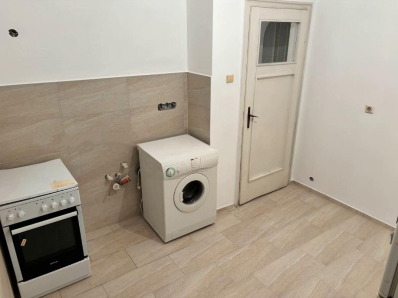 För uthyrning  2 sovrum Sofia , Centar , 108 kvm | 80026945 - bild [6]