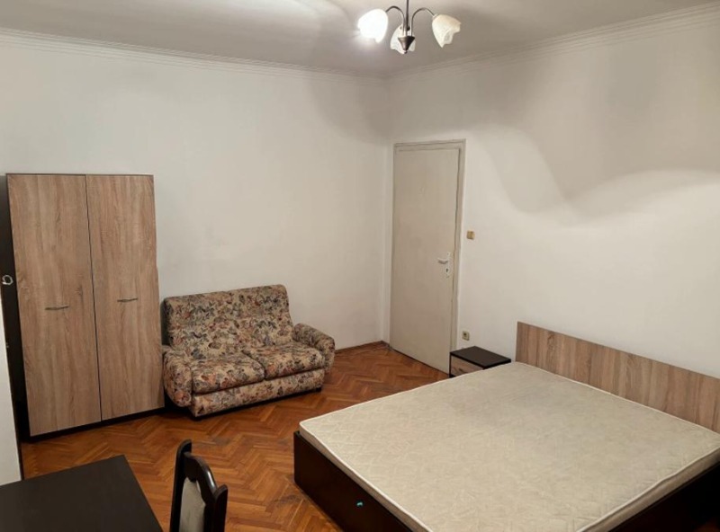 För uthyrning  2 sovrum Sofia , Centar , 108 kvm | 80026945 - bild [4]