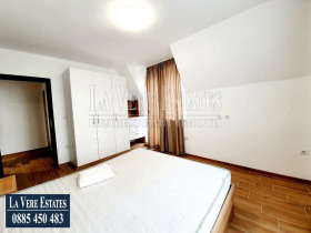 1 chambre Chirok tsentar, Rouse 15