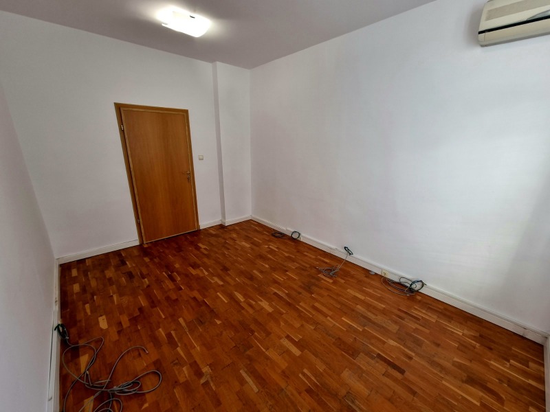 Do wynajęcia  Biuro Sofia , Centar , 110 mkw | 67866393 - obraz [16]