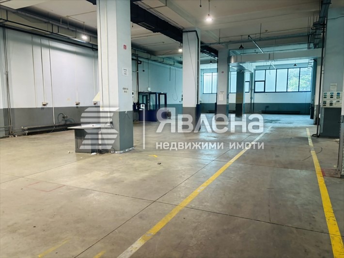 For Rent  Storage Varna , Severna promishlena zona , 1500 sq.m | 28412621 - image [2]