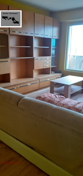 2-стаен град Пазарджик, Окръжна болница 4