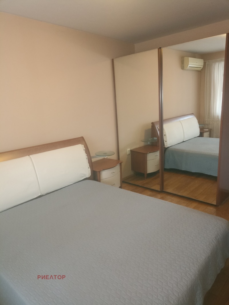 Дава под наем 3-СТАЕН, гр. Пловдив, Център, снимка 7 - Апартаменти - 52802350