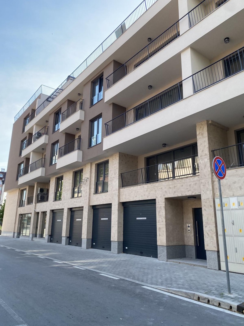 Под наем ОФИС, град Пловдив, Център • 670 € • 31940121 — Holmes.bg